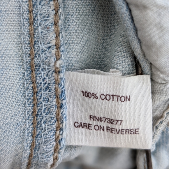 Mudd Distressed Denim Jacket Size: Medium - Picture 5 of 14